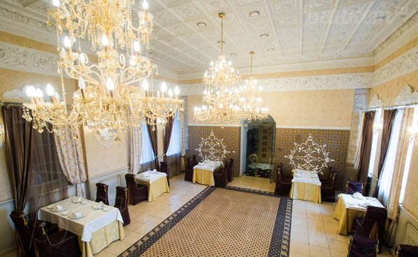 Банкетный зал Ресторанъ Купеческiй