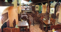 Основной зал