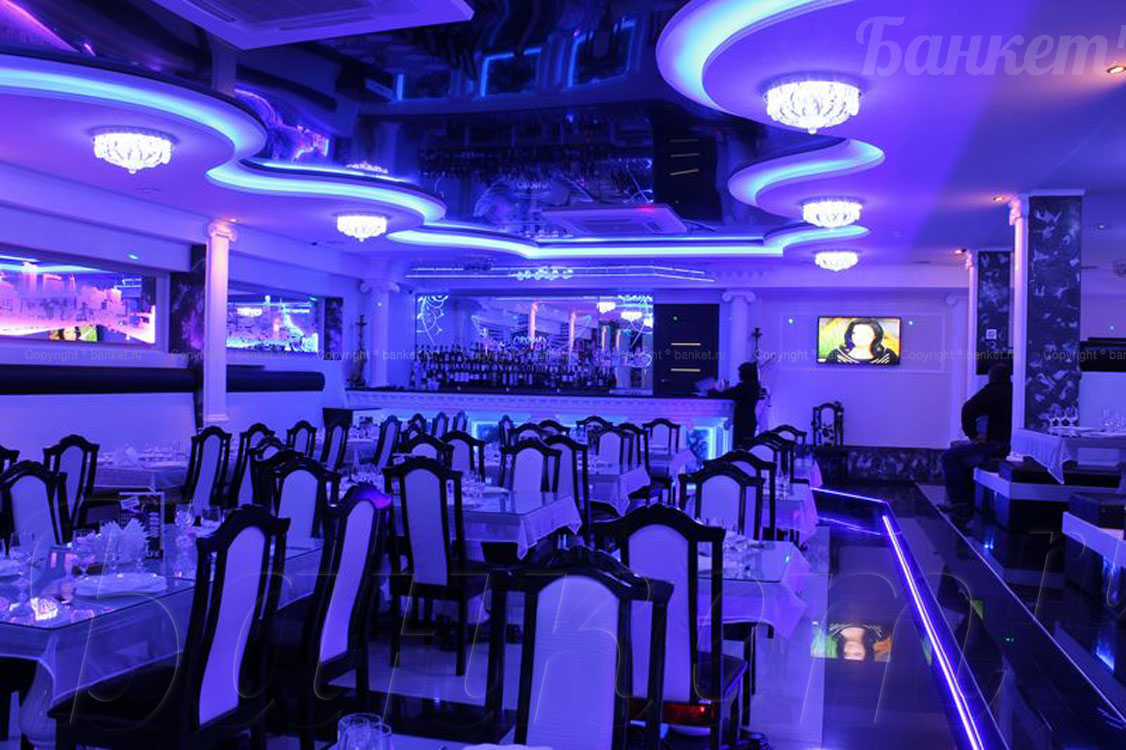 Основной зал — Ресторан Crown