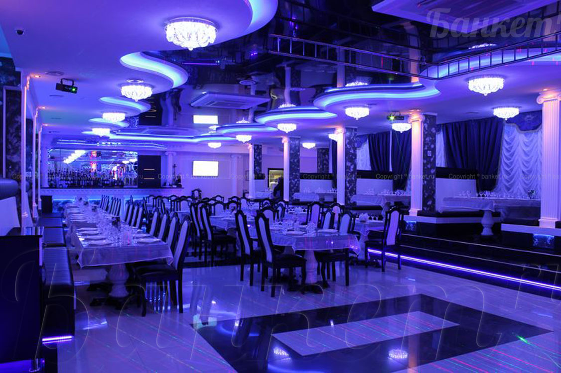 Основной зал — Ресторан Crown