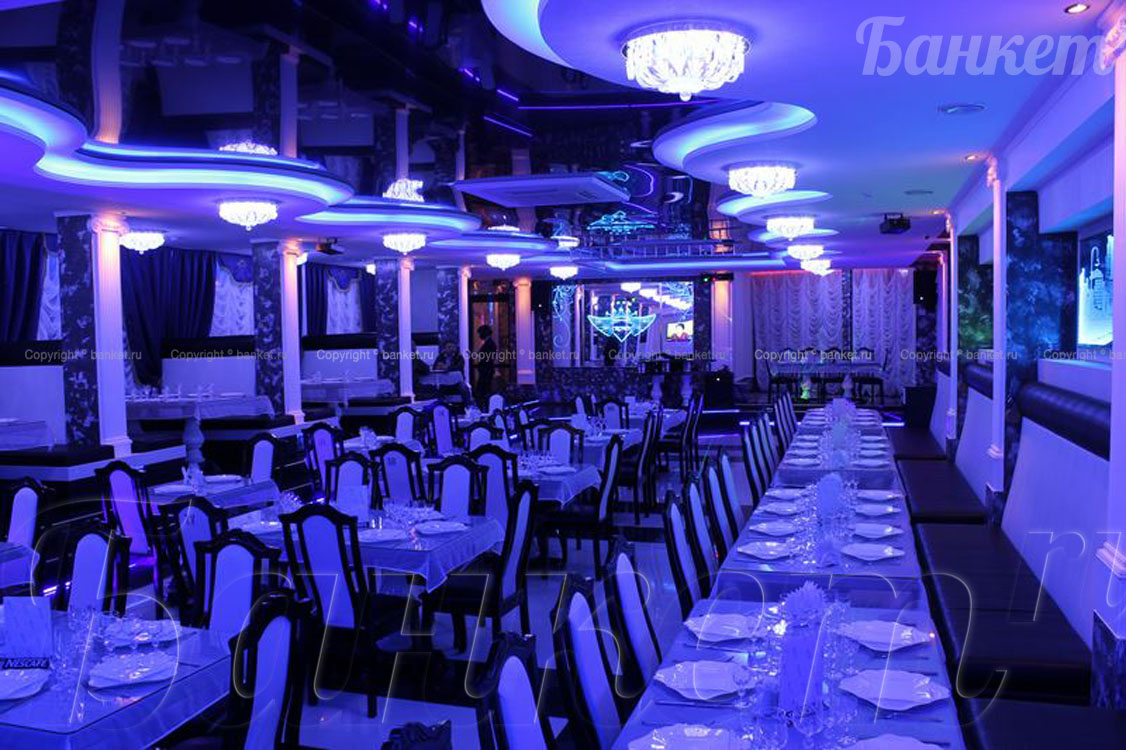 Основной зал — Ресторан Crown