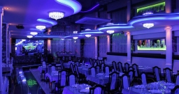 Основной зал