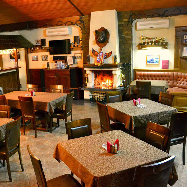 Основной зал — Кафе У камина