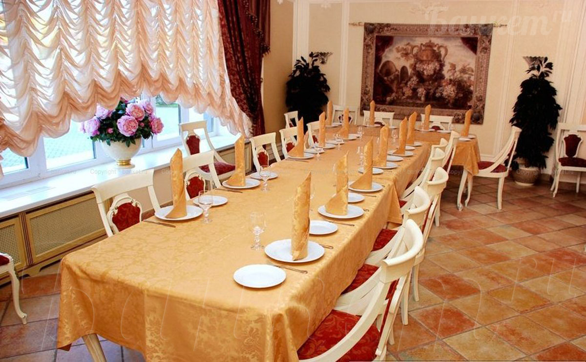 Браун холл — Ресторан Moliere