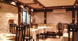 Основной зал