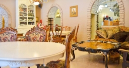 Основной зал