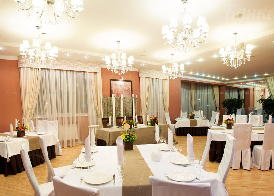 Основной зал — Ресторан SQ