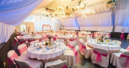 Основной зал