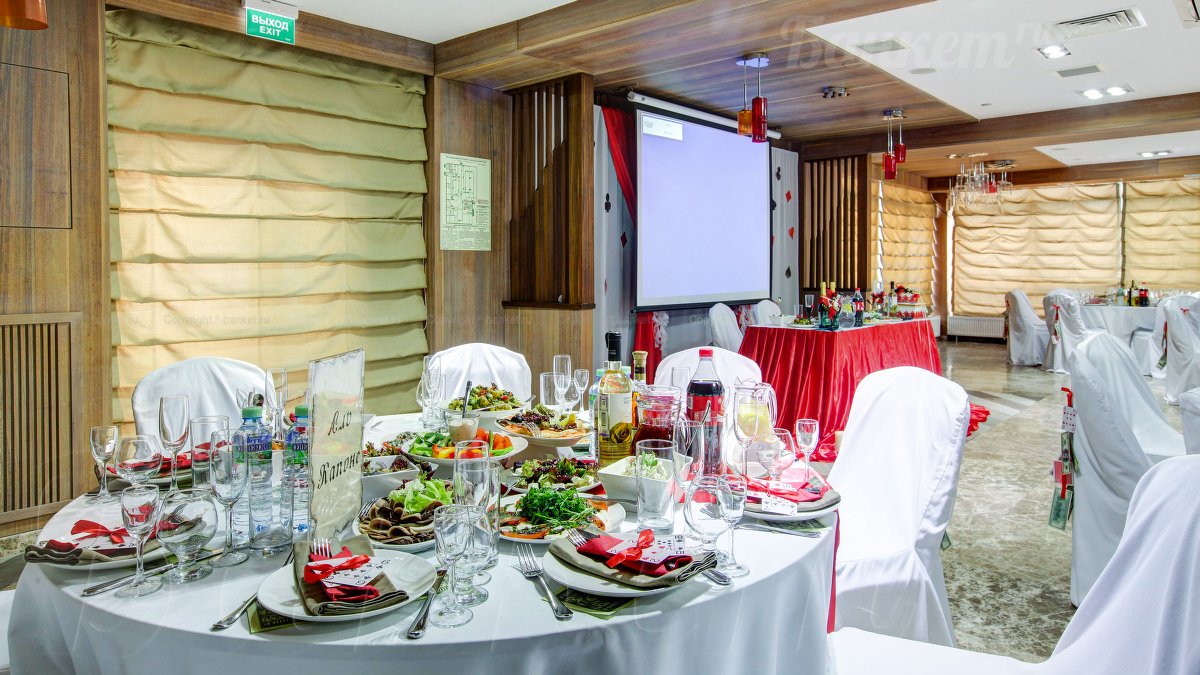 Park Inn by Radisson Izmailovo Moscow — Ресторан Park Café, фото банкетного зала