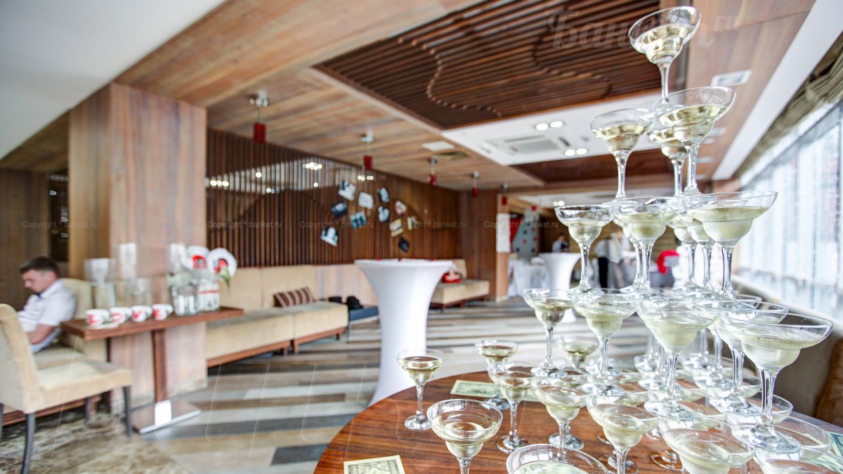 Ресторан Park Café — Park Inn by Radisson Izmailovo Moscow