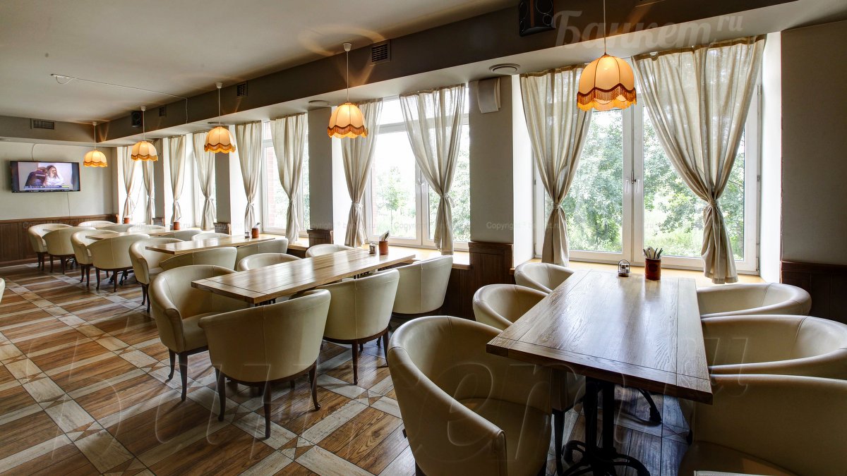 Основной зал — Ресторан Пескари