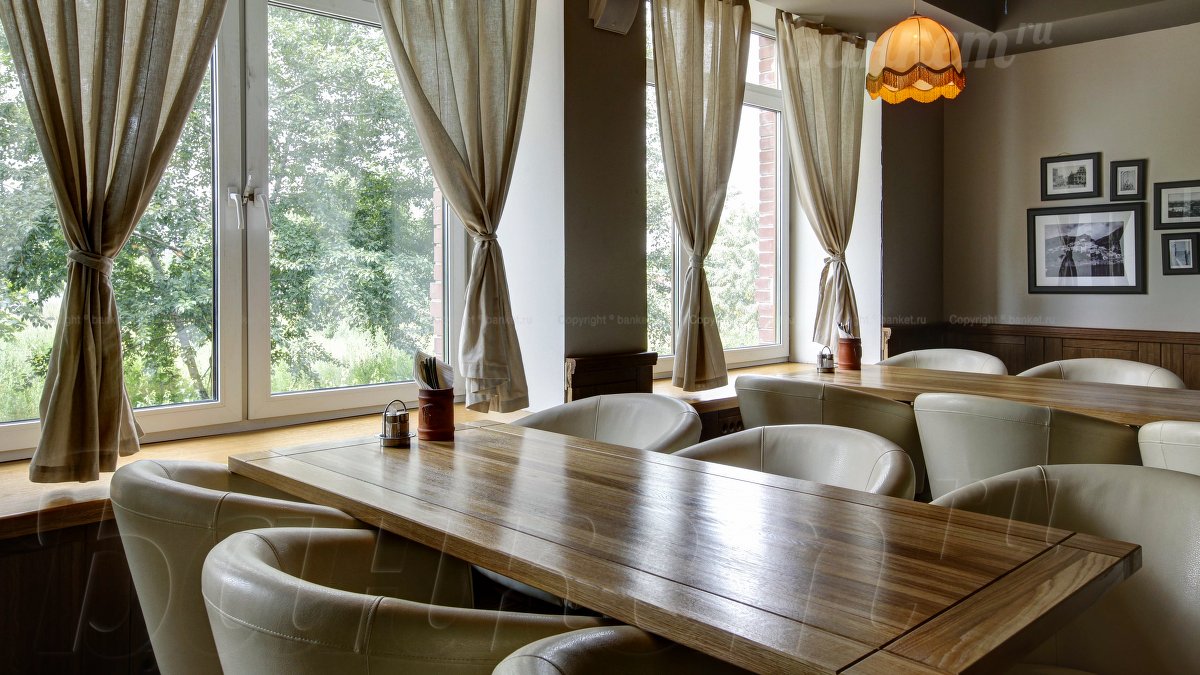 Основной зал — Ресторан Пескари