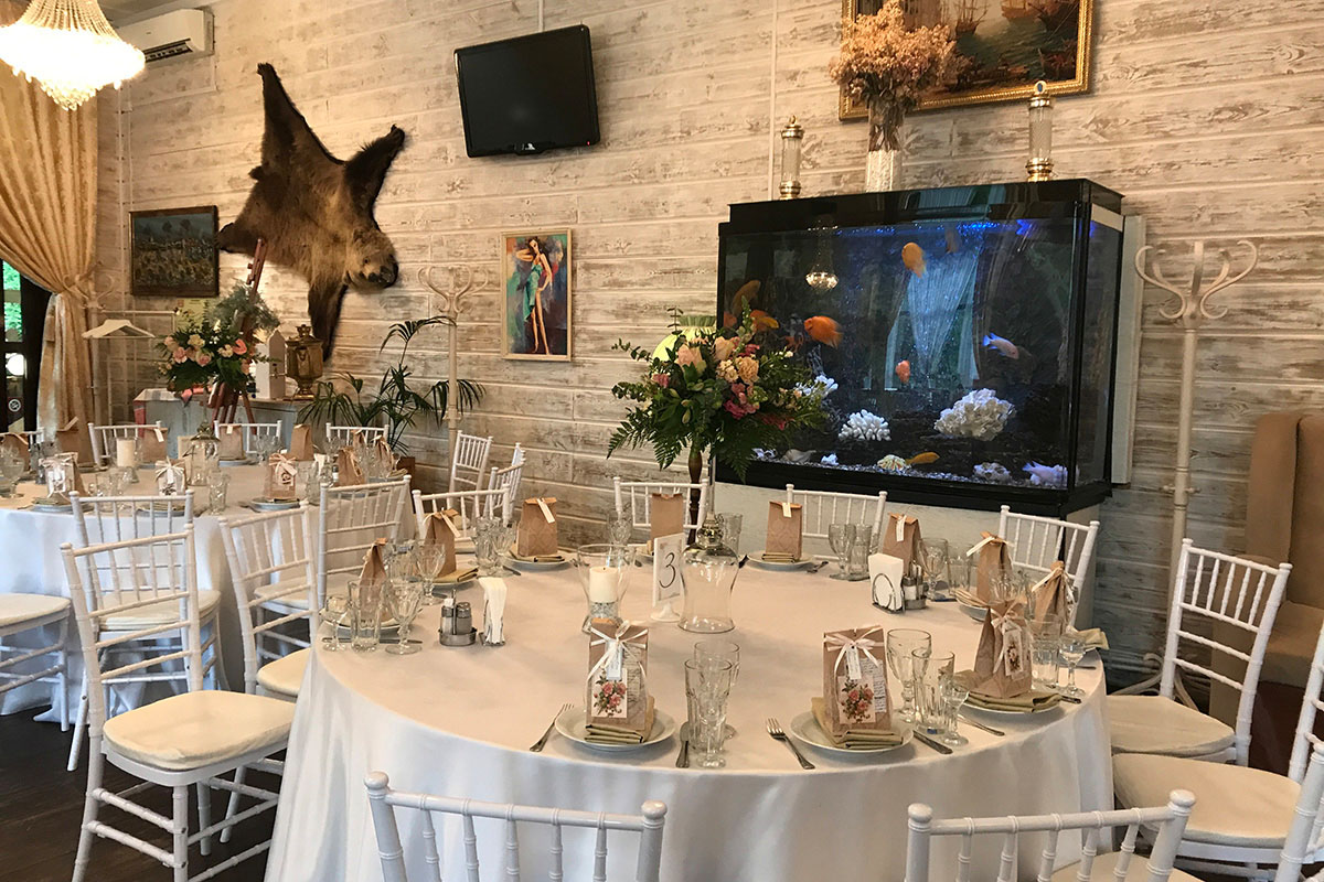 Основной зал — Кафе Усадьба