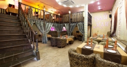 Основной зал