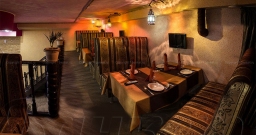 Основной зал