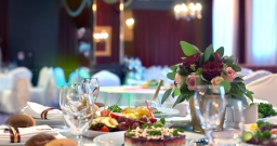 Ресторан Небеса Ресторан Небеса — интерьер зала