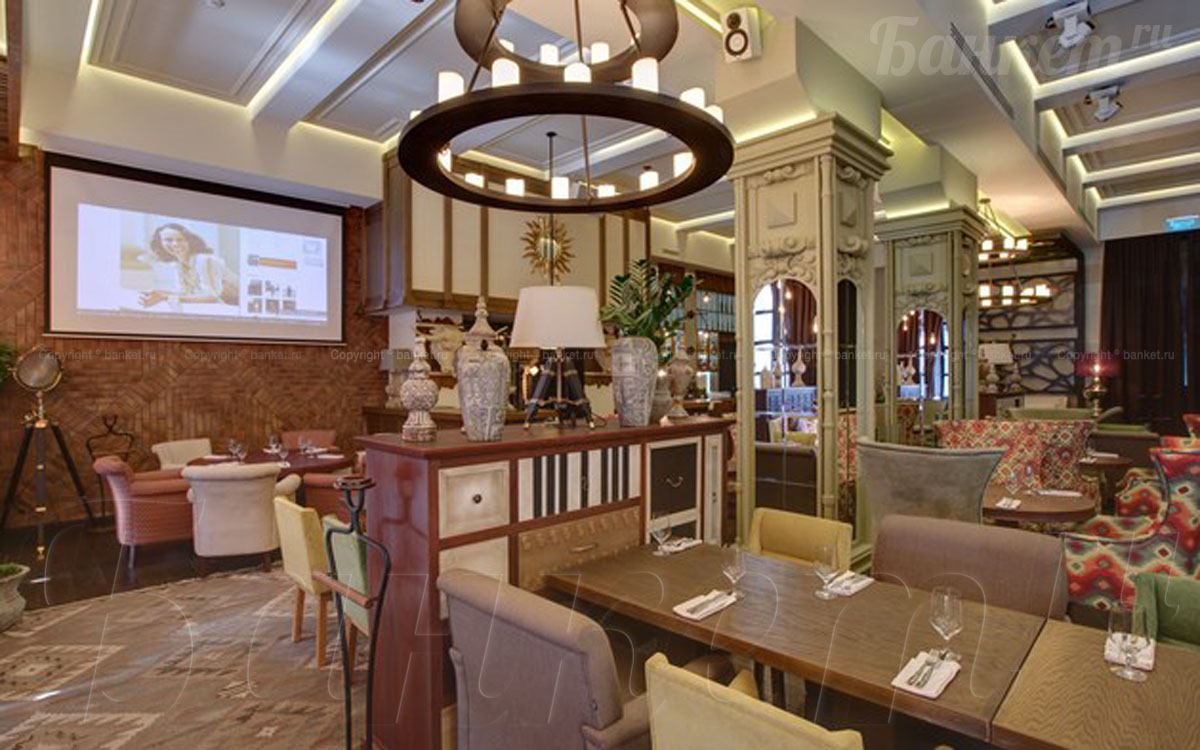 Основной зал — Ресторан El Chico