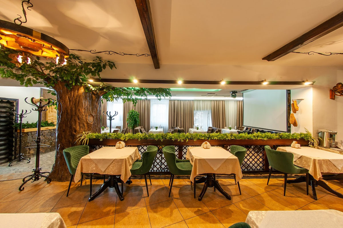 Основной зал — Ресторан Сибирь