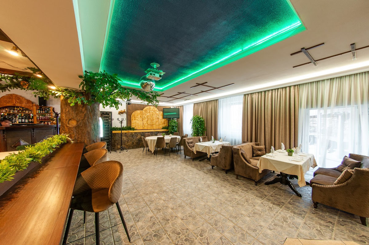 Основной зал — Ресторан Сибирь