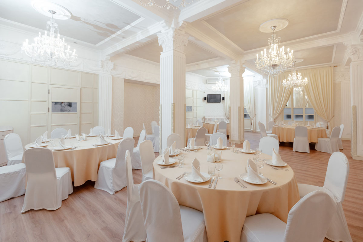 Основной зал — Ресторан Савой