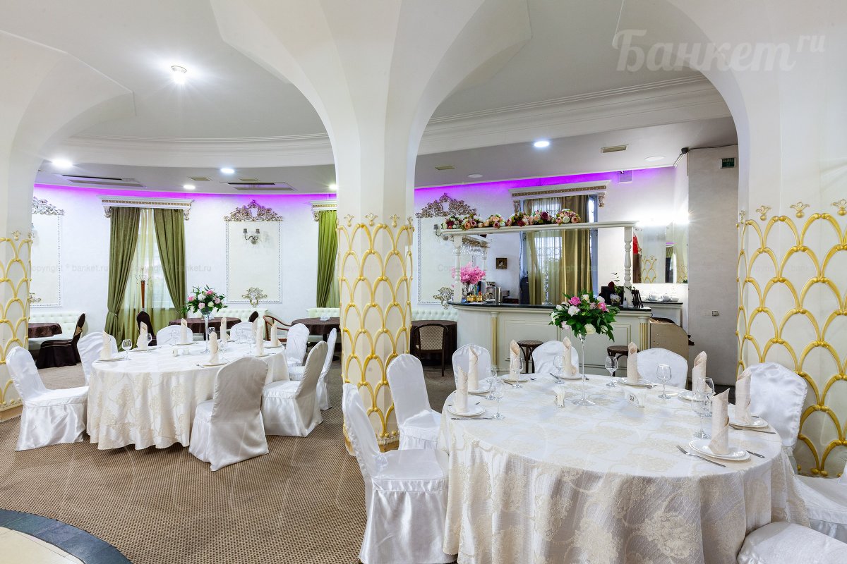 Основной зал — Ресторан Лермонтов