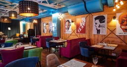 Bar Room — подробнее о зале