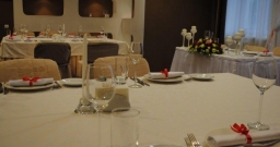 Тибет — интерьер зала