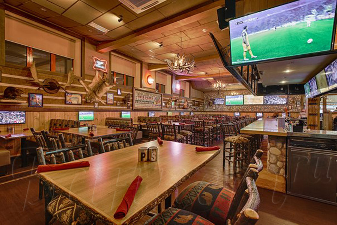 Основной зал — Ресторан Твин Пикс/Twin Peaks