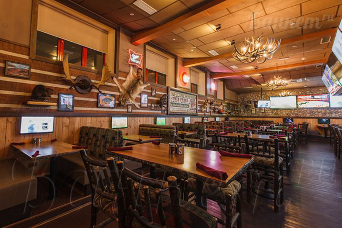 Основной зал — Ресторан Твин Пикс/Twin Peaks