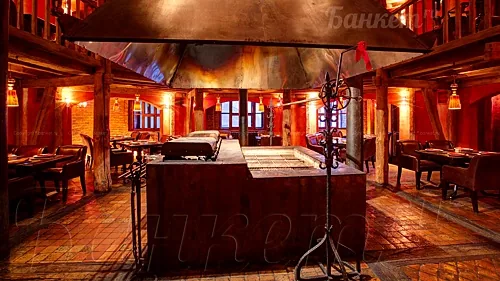 Зал с мангалом — Ресторан Бочка