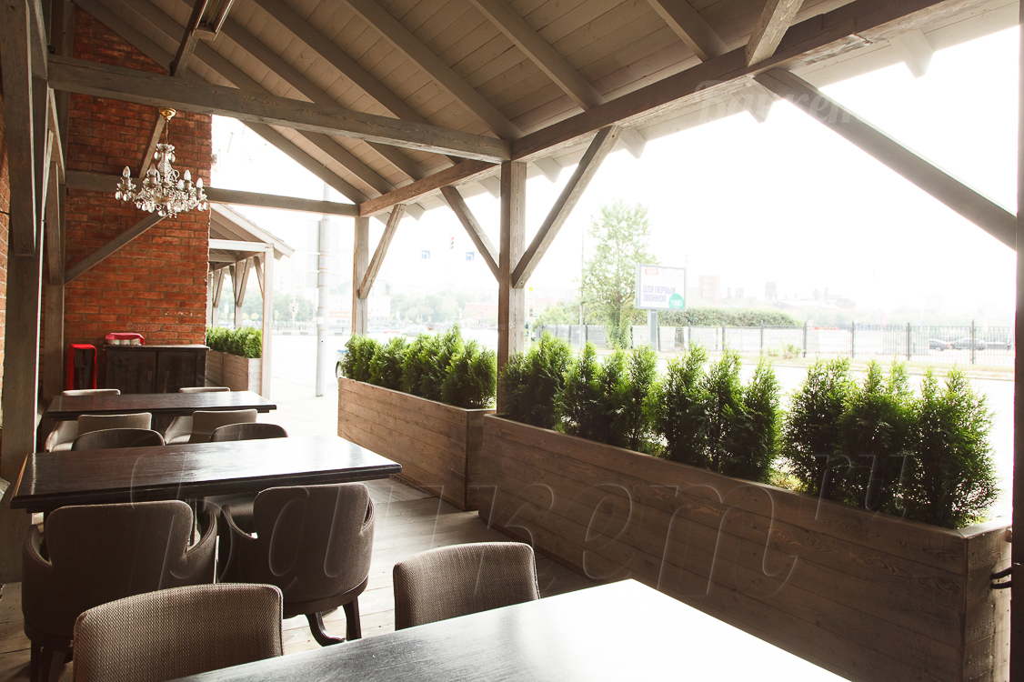 Летняя веранда ресторана — фото 2