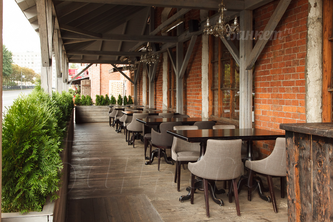 Летняя веранда ресторана — фото 3