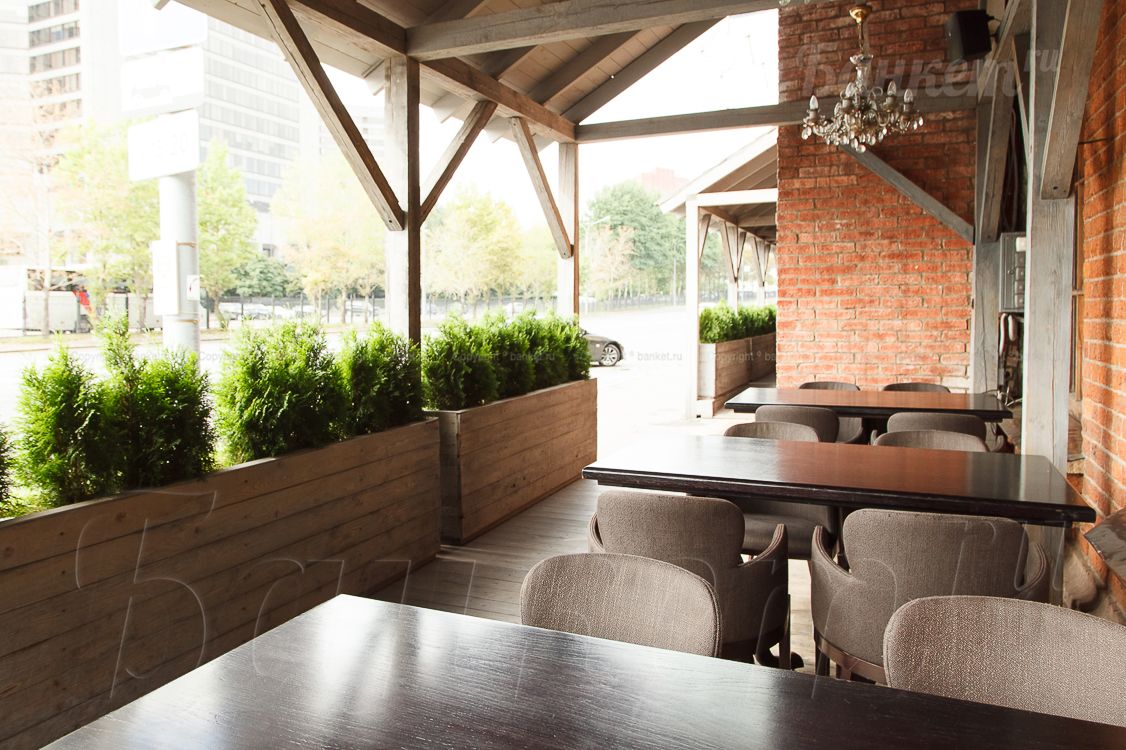 Летняя веранда ресторана — фото 7