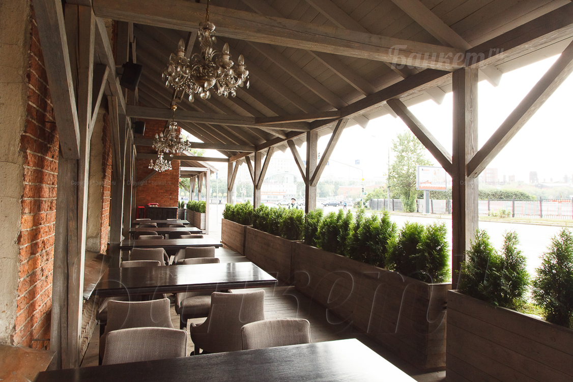 Летняя веранда ресторана — фото 10