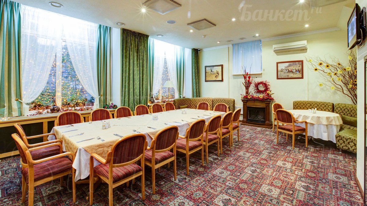 Отель - Ресторан Бега — Зал ресторана Каминный, фото банкетного зала