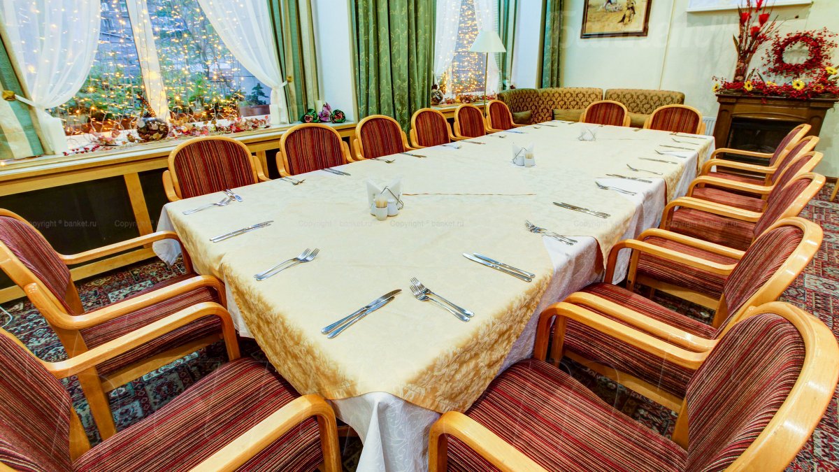 Зал ресторана Каминный — Отель - Ресторан Бега