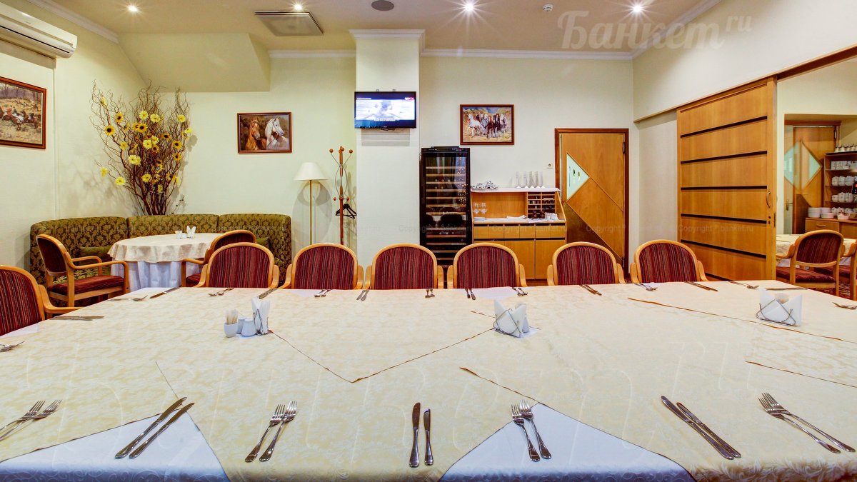 Зал ресторана Каминный — фото 8