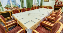 Зал ресторана Каминный Зал ресторана Каминный — интерьер зала