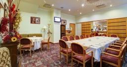 Зал ресторана Каминный — подробнее о зале