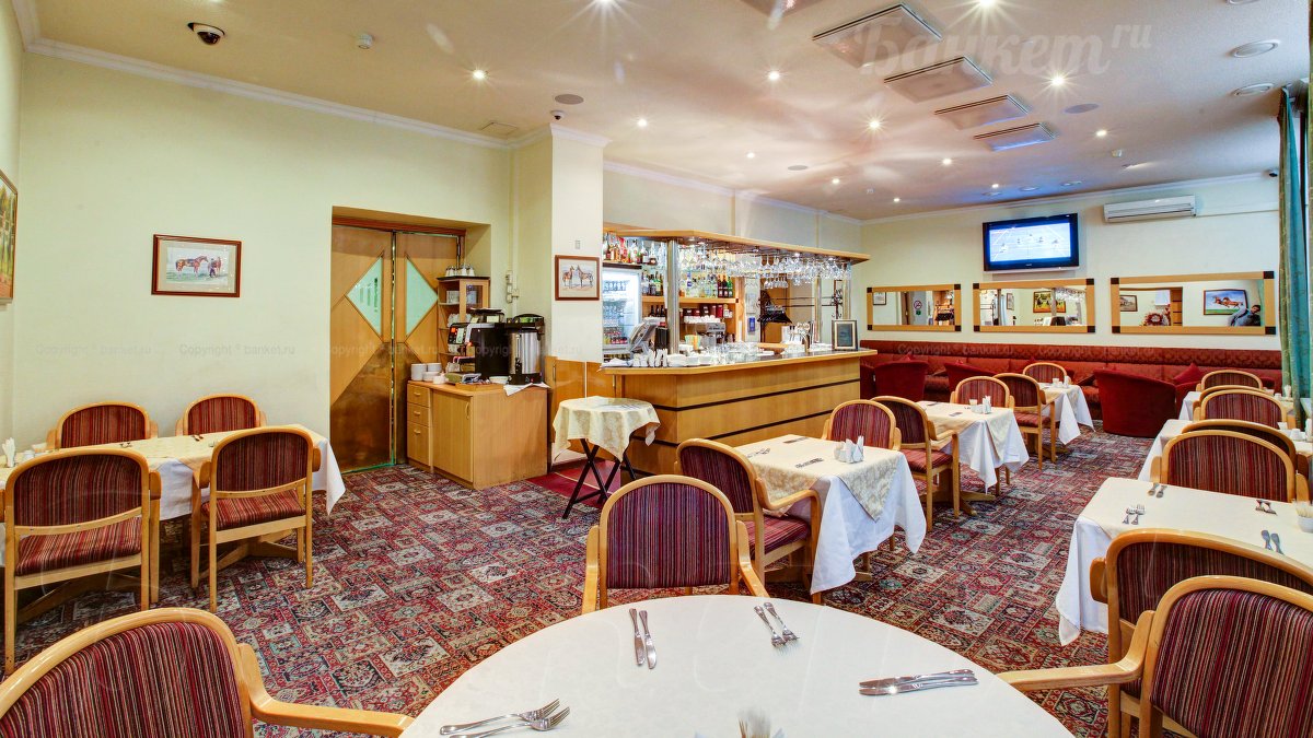 Зал ресторана Общий — Отель - Ресторан Бега