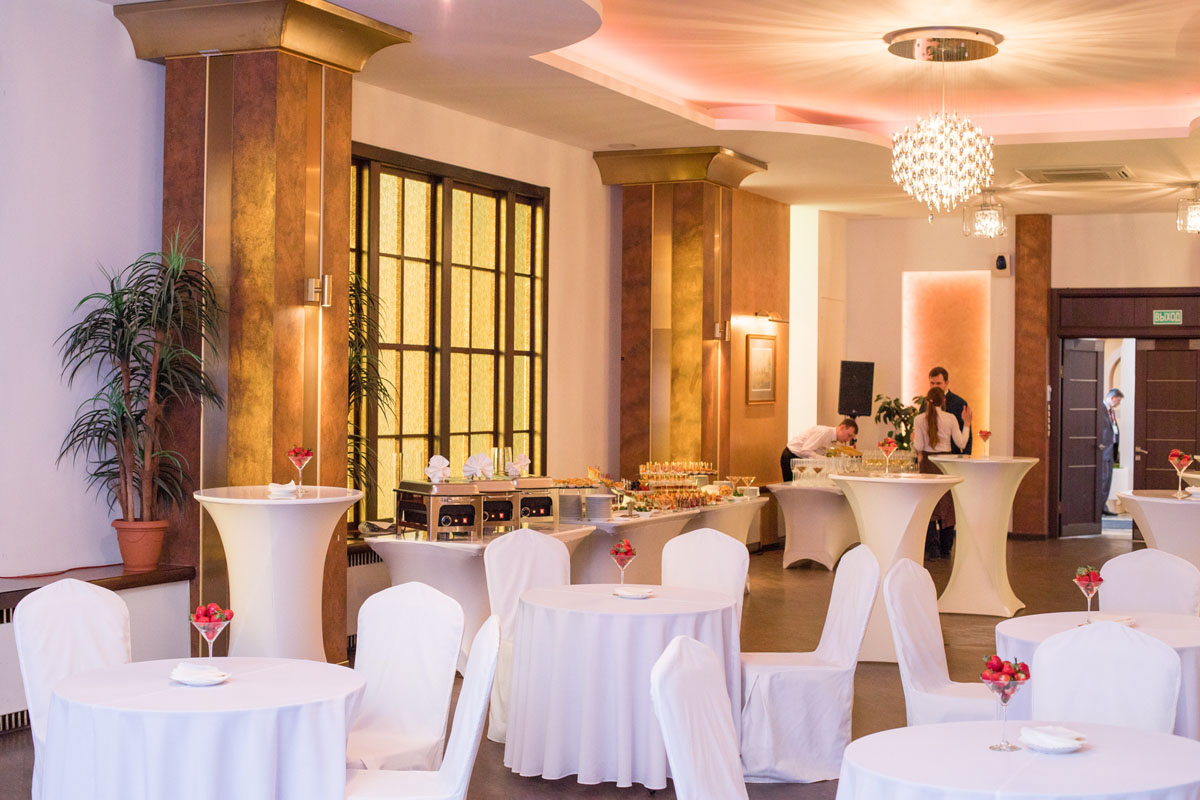 Ресторан На Поклонной горе — Зал 1, фото банкетного зала