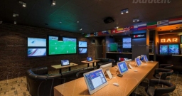 Основной зал