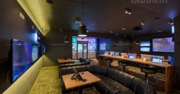 Основной зал