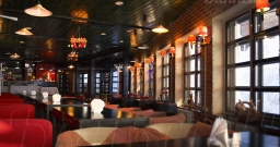 Основной зал