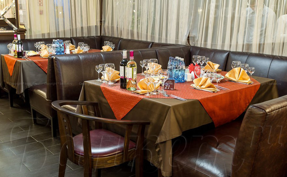 Основной зал — Ресторан MontBlanc