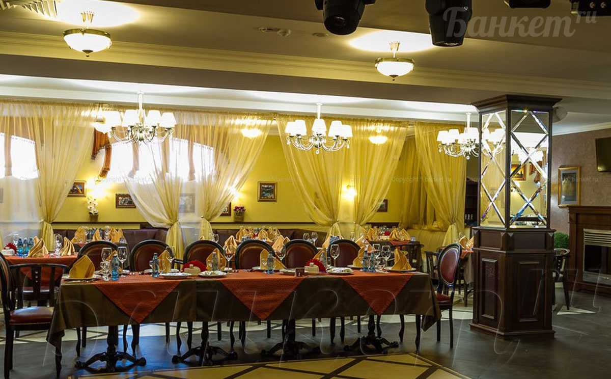 Основной зал — Ресторан MontBlanc