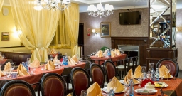 Основной зал