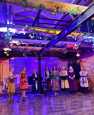 Ресторан-чайная Репейник, Зал — фото