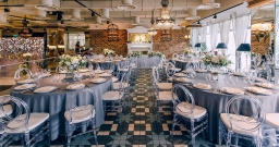 Ресторан Гуси-Лебеди — подробнее о зале