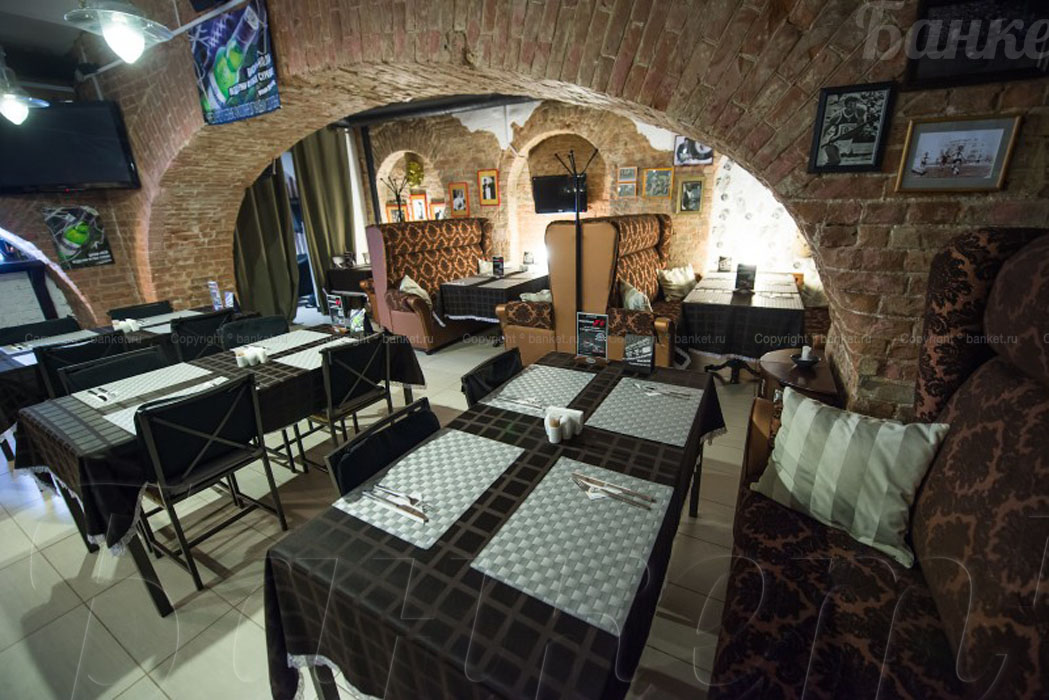 Ресто-бар Короли и капуста — Основной зал, фото банкетного зала